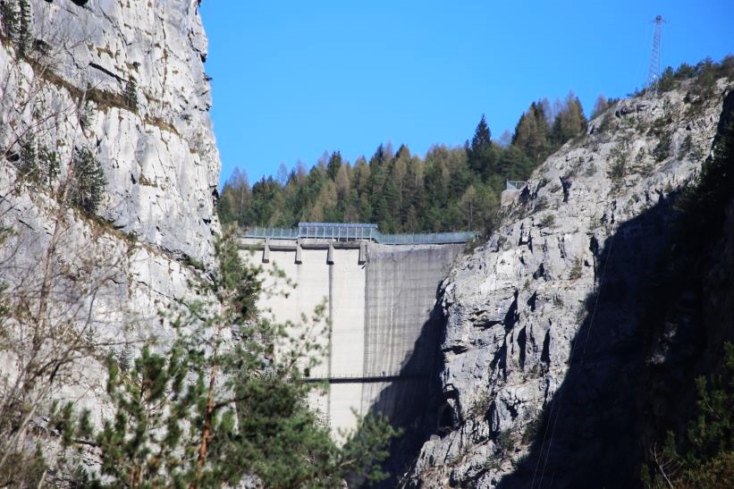 Diga_Vajont_2023.jpg