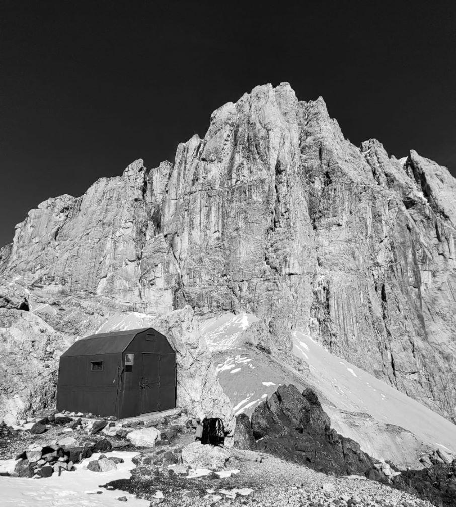 marmolada_bivacco.L.jpg